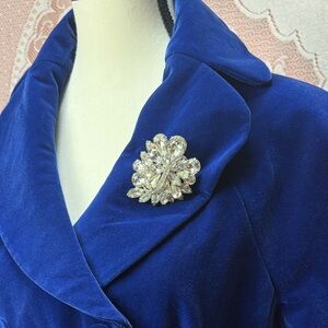 Signed Eisenberg Ice Rhinestone Brooch